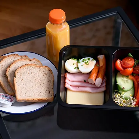 Native Lenartowicza 17 * Cracovia